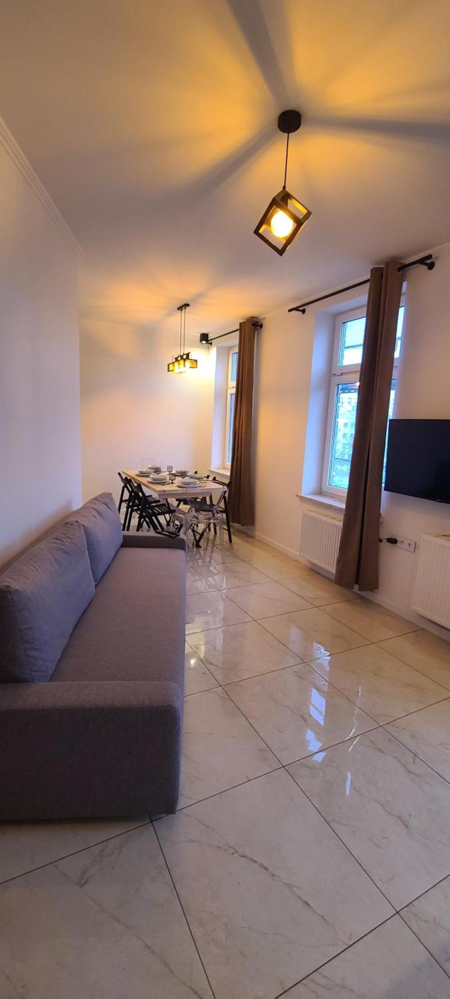 Versatile Apartment-unique Design Apartament